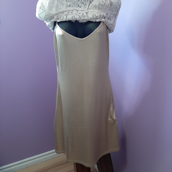 Greylin Strappy Chest Floral Swing Dress - Picture 5 of 9